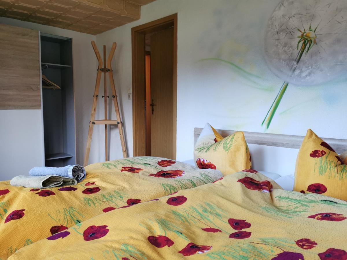 Hotel-Pension Rennsteighutte Фрауэнвальд Экстерьер фото